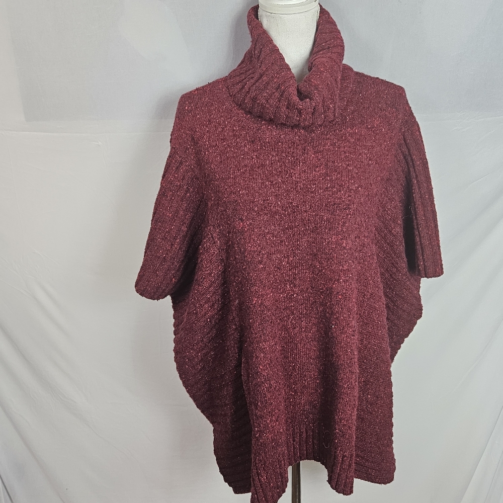 Athleta Donegal Passage Cowl Neck wool Sweater Poncho in Chianti S/M